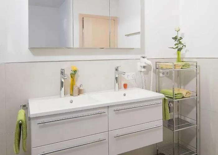 Gertraud * 韦斯滕多夫